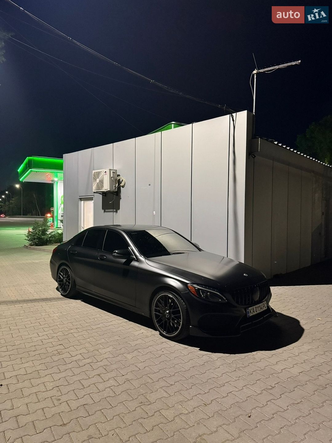 Mercedes-Benz C-Class 2017 VIN 55SWF6EBXHU215175 фото оголошення 4 з 20