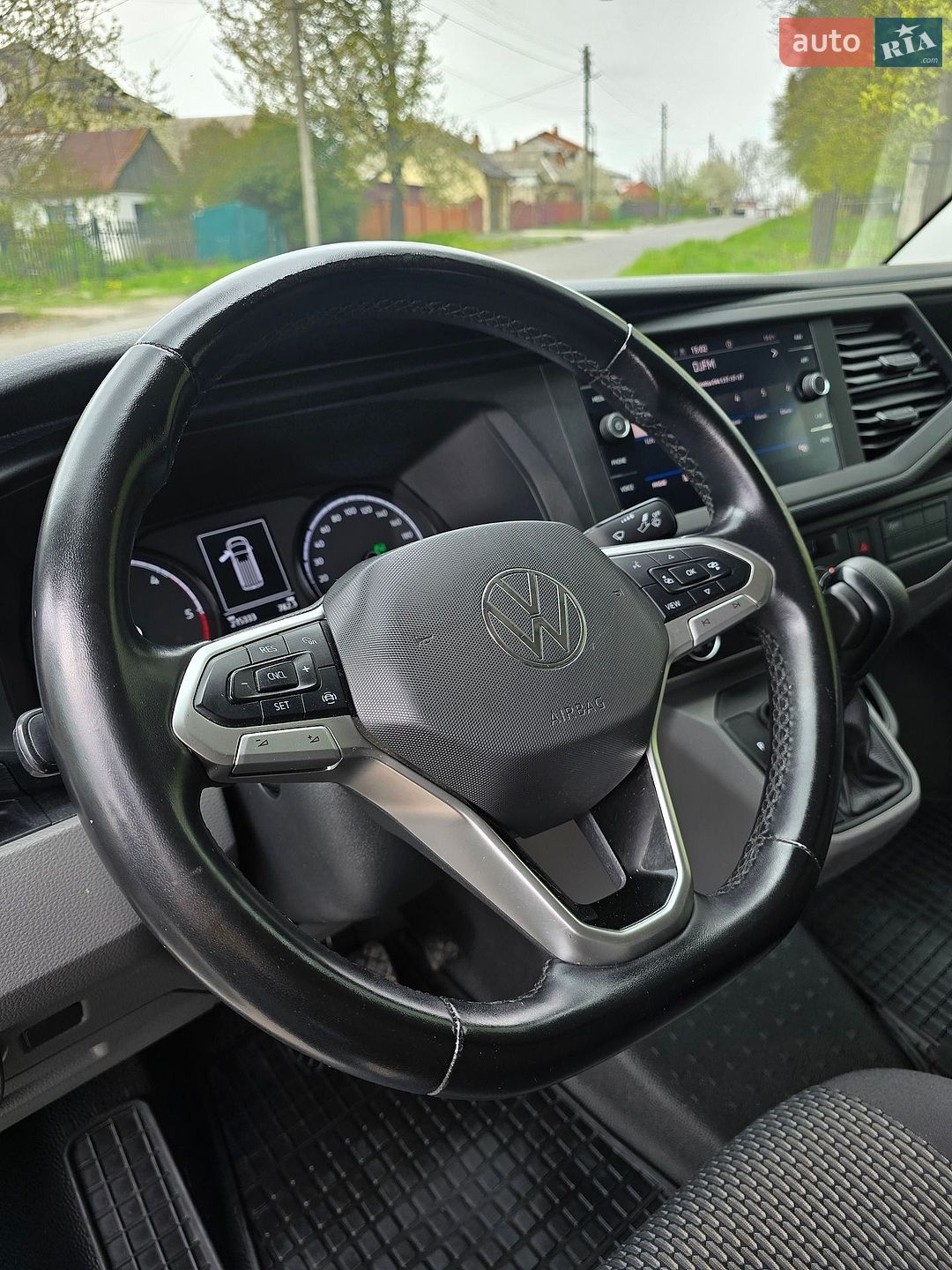 Volkswagen Transporter 2022 VIN WV1ZZZ7HZNH062328 фото оголошення 10 з 58