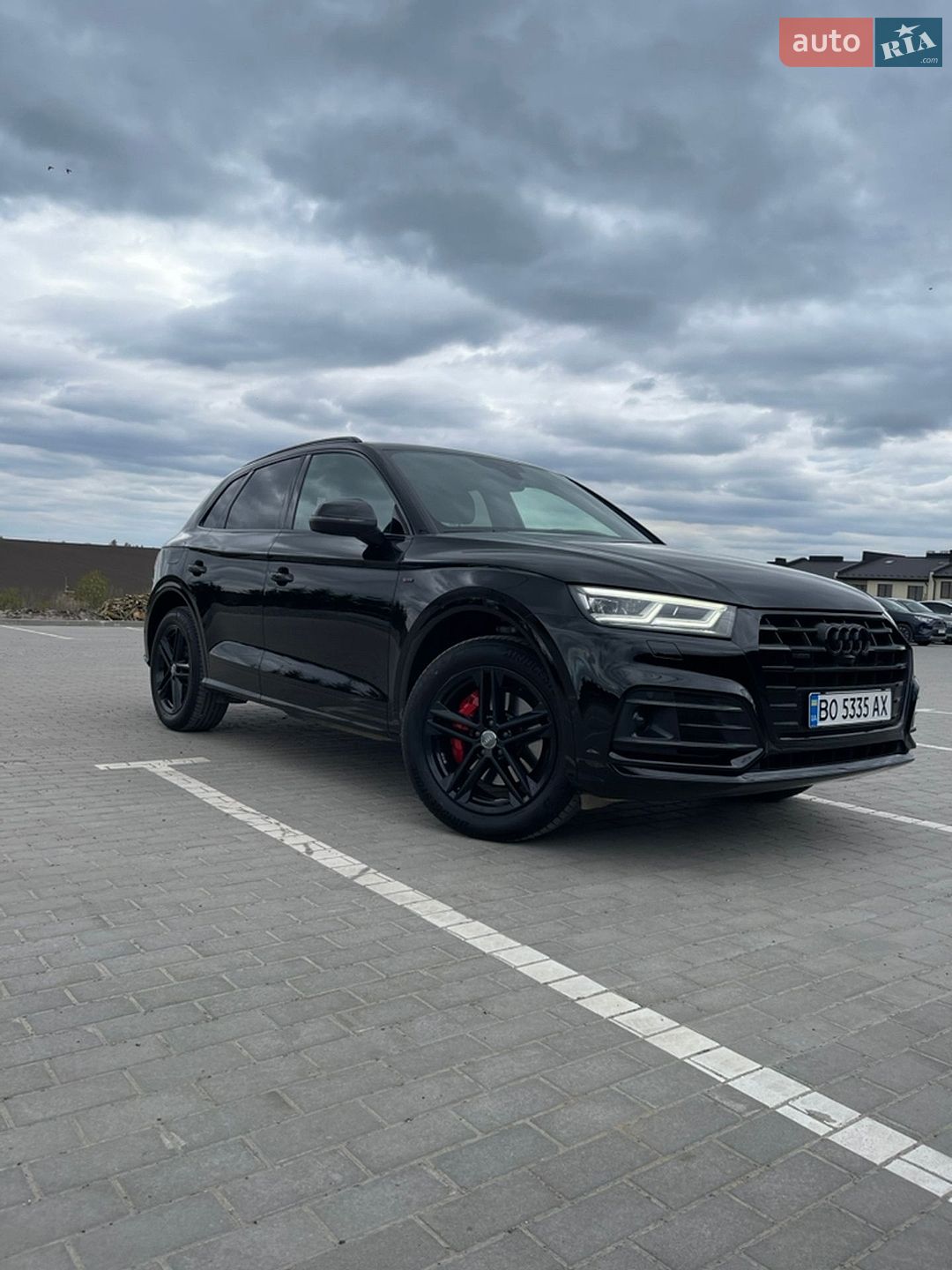 Audi Q5 2018 VIN WAUZZZFY2K2012086 фото оголошення 3 з 32
