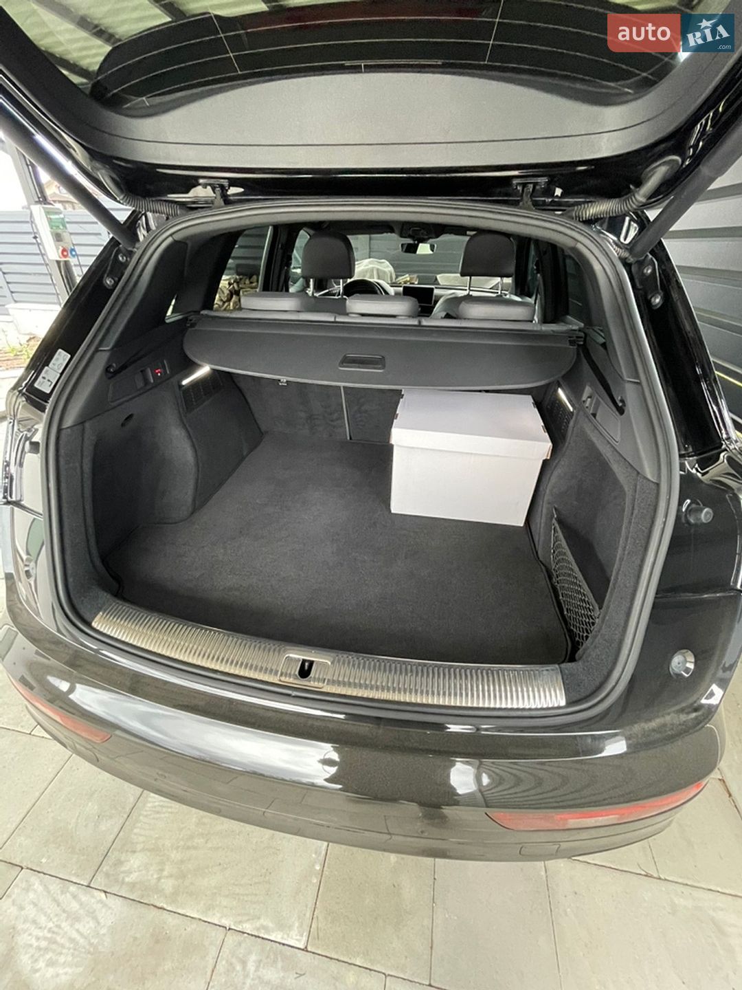 Audi Q5 2018 VIN WAUZZZFY2K2012086 фото оголошення 30 з 32