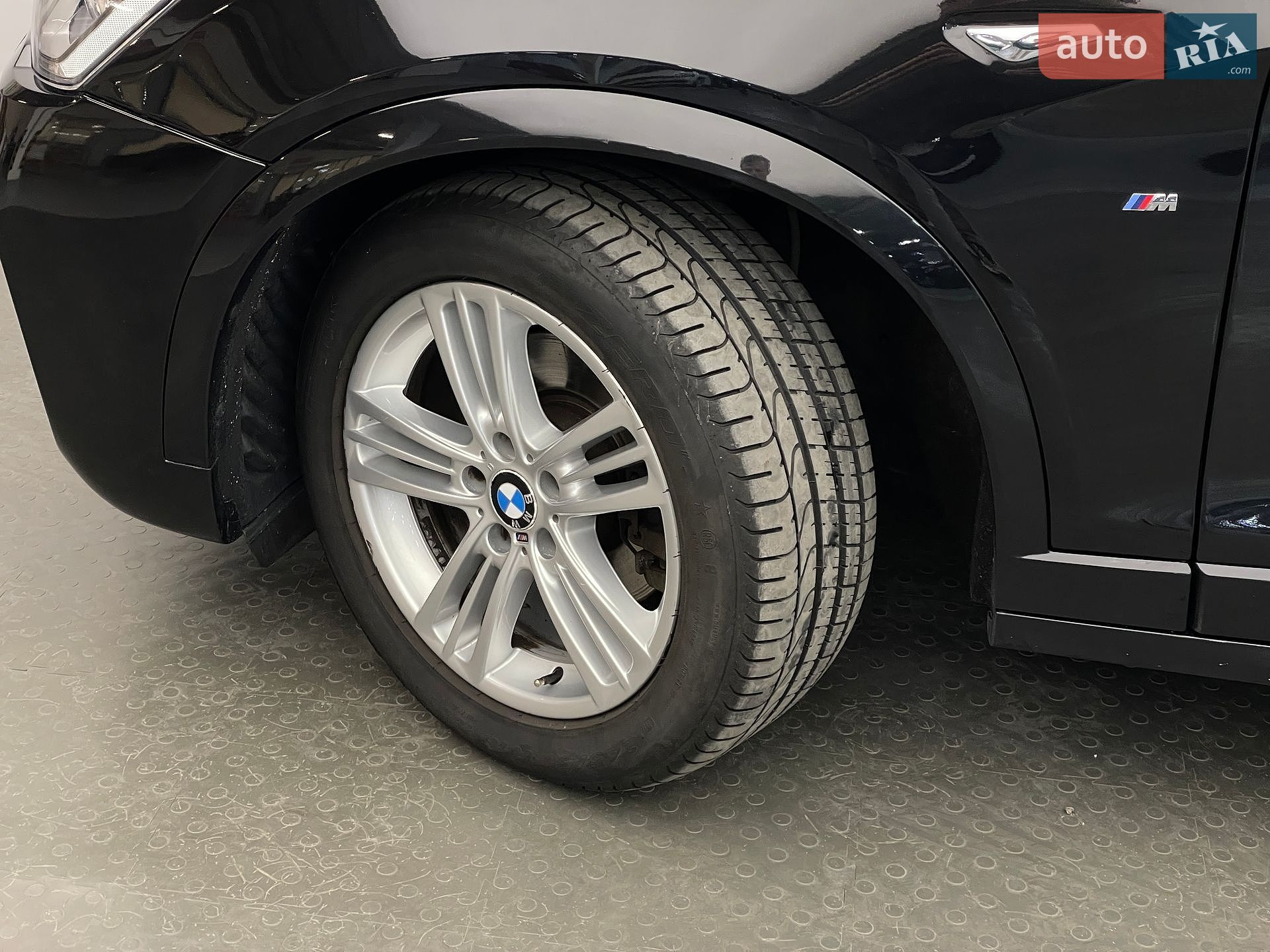 BMW X3 2017 VIN WBAWX310000B82224 фото оголошення 8 з 23