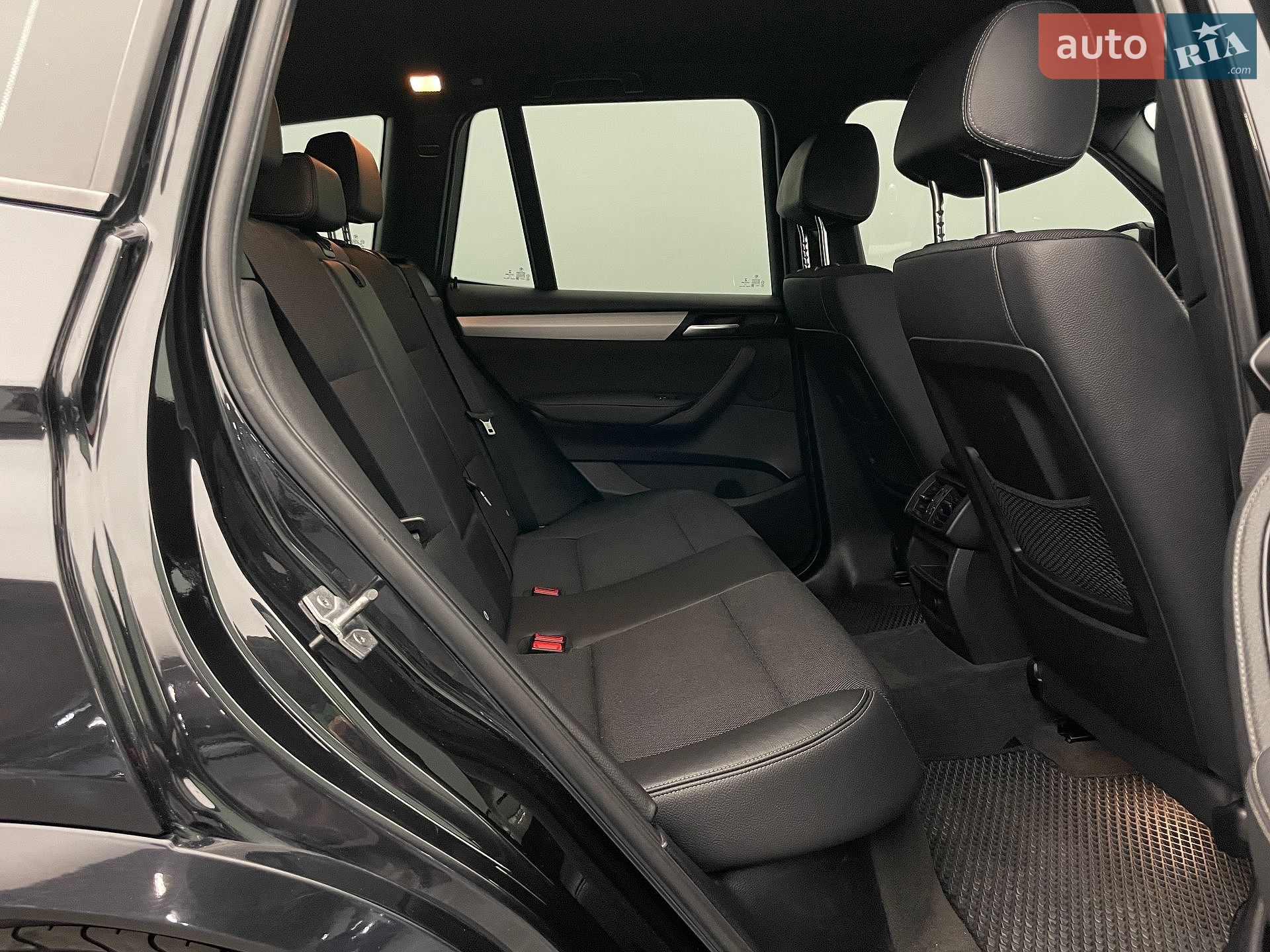 BMW X3 2017 VIN WBAWX310000B82224 фото оголошення 23 з 23