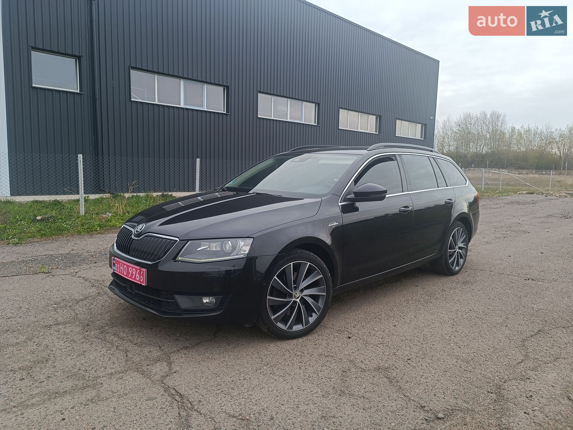 Skoda Octavia 2016 VIN TMBLK9NE9H0053985 фото оголошення 50 з 65