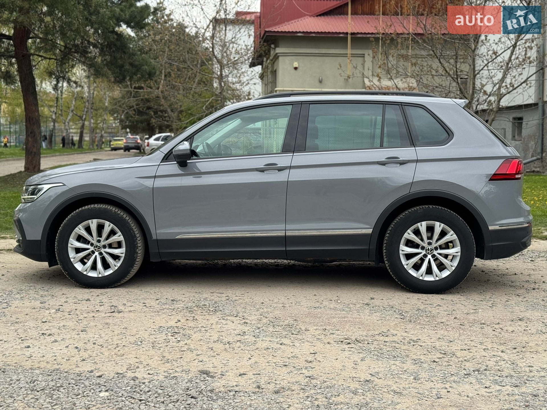 Volkswagen Tiguan 2022 VIN WVGZZZ5N6PW502410 фото оголошення 14 з 28