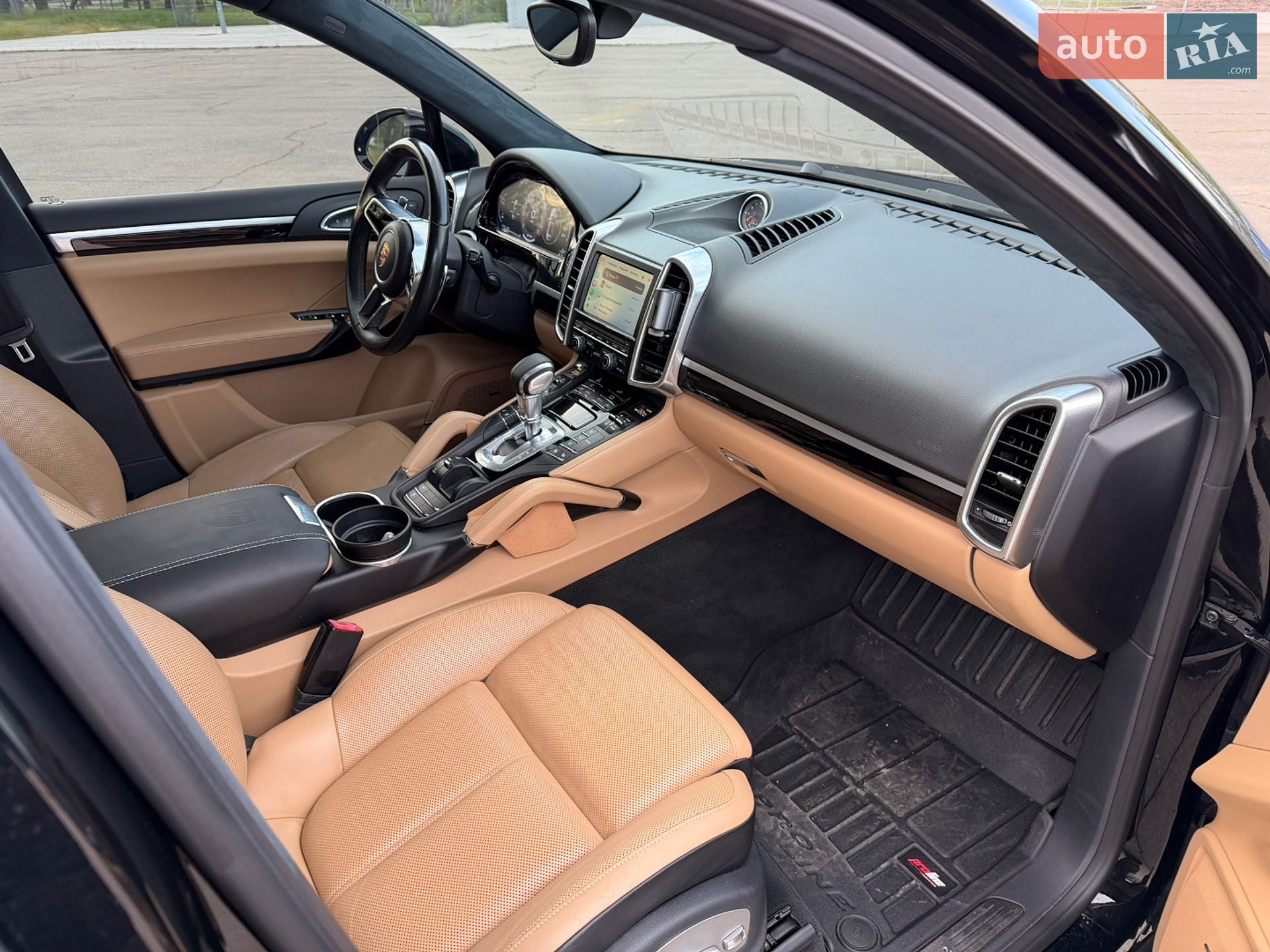 Porsche Cayenne 2015 VIN WP1AF2A23FLA44272 фото оголошення 14 з 40