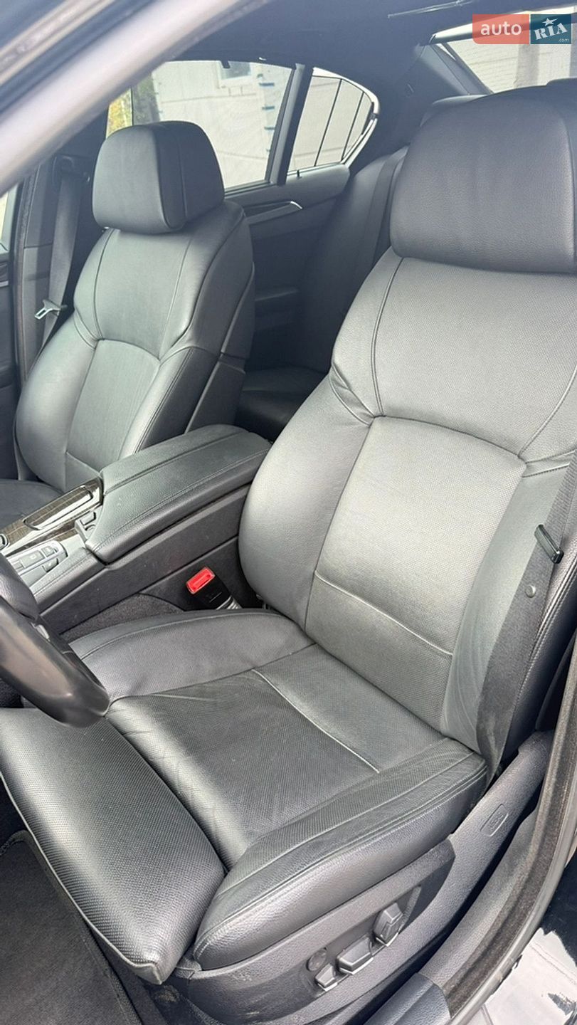 BMW 5 Series 2013 VIN WBAFR7C5XDC826565 фото оголошення 15 з 20