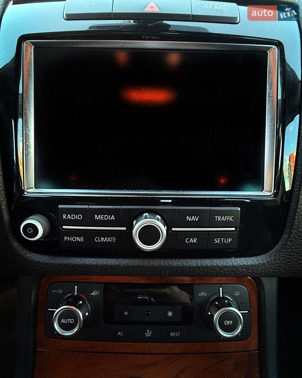 Volkswagen Touareg 2012 VIN WVGZZZ7PZBD034721 фото оголошення 17 з 19