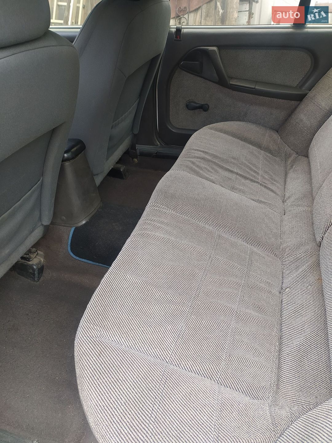 Opel Omega 1989 VIN W0L000017K1173588 фото оголошення 16 з 20