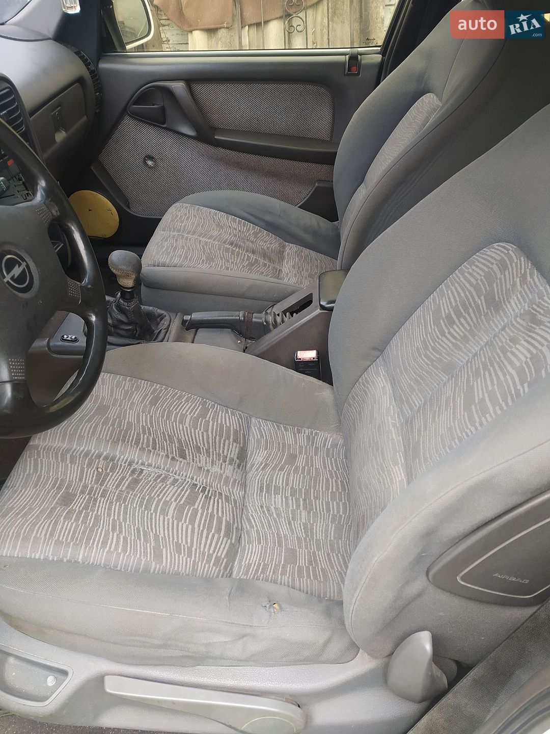 Opel Omega 1989 VIN W0L000017K1173588 фото оголошення 19 з 20