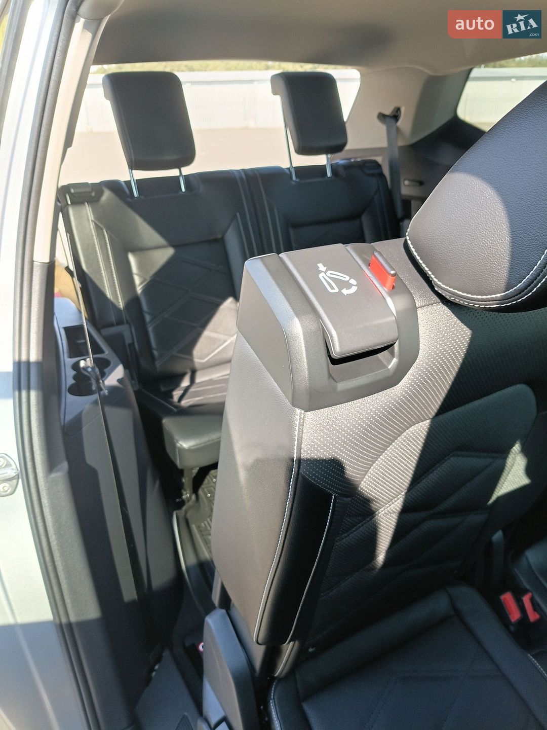 Volkswagen Atlas 2024 VIN 1V2KR2CA2RC563060 фото оголошення 32 з 32