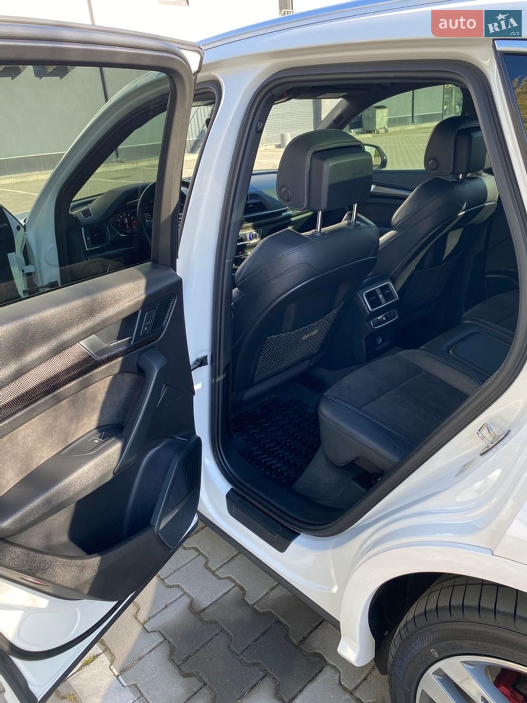 Audi SQ5 2017 VIN WA1A4AFY5J2015623 фото оголошення 23 з 54