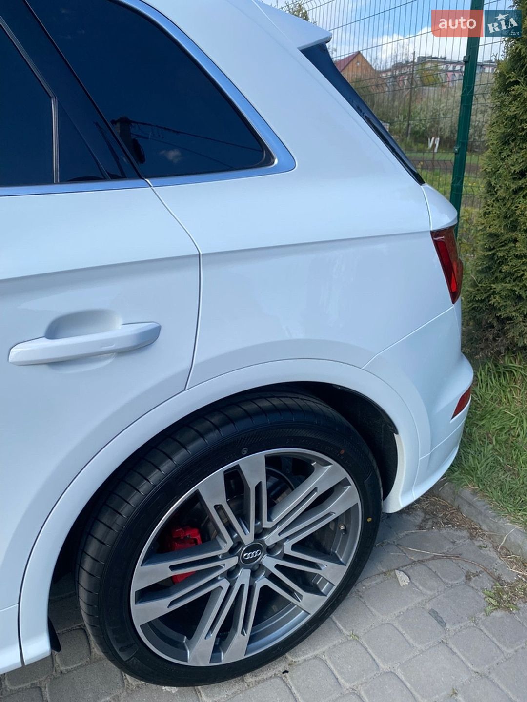 Audi SQ5 2017 VIN WA1A4AFY5J2015623 фото оголошення 13 з 54