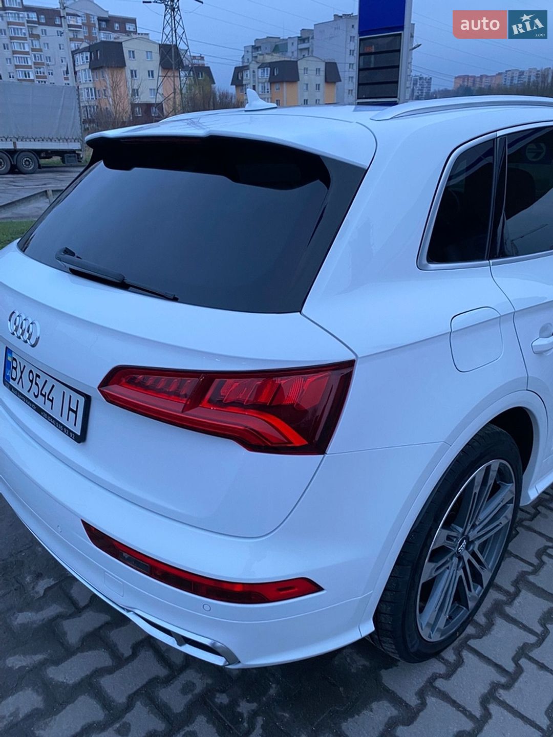 Audi SQ5 2017 VIN WA1A4AFY5J2015623 фото оголошення 45 з 54