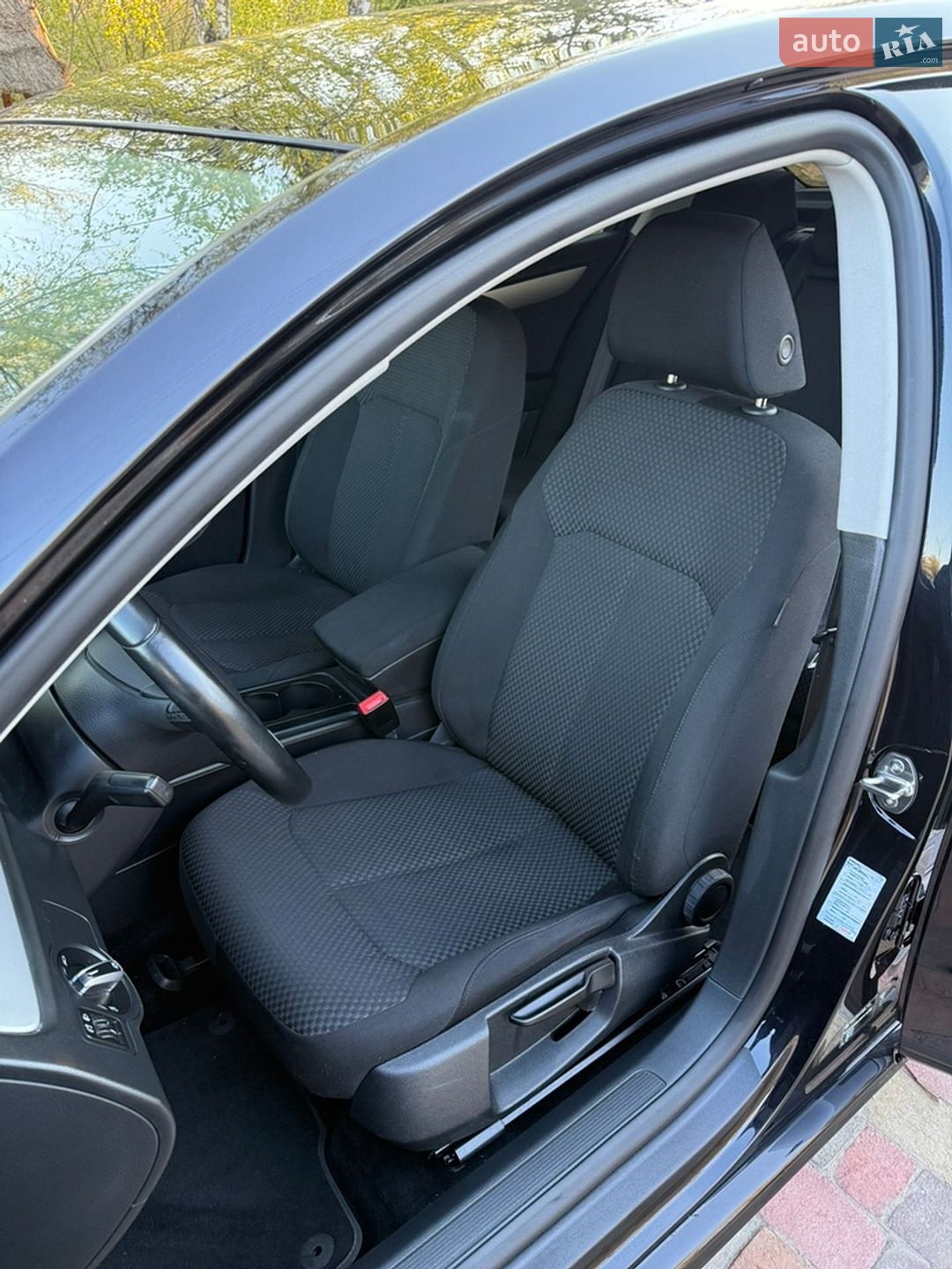 Volkswagen Passat 2012 VIN WVWZZZ3CZDP018165 фото оголошення 27 з 41