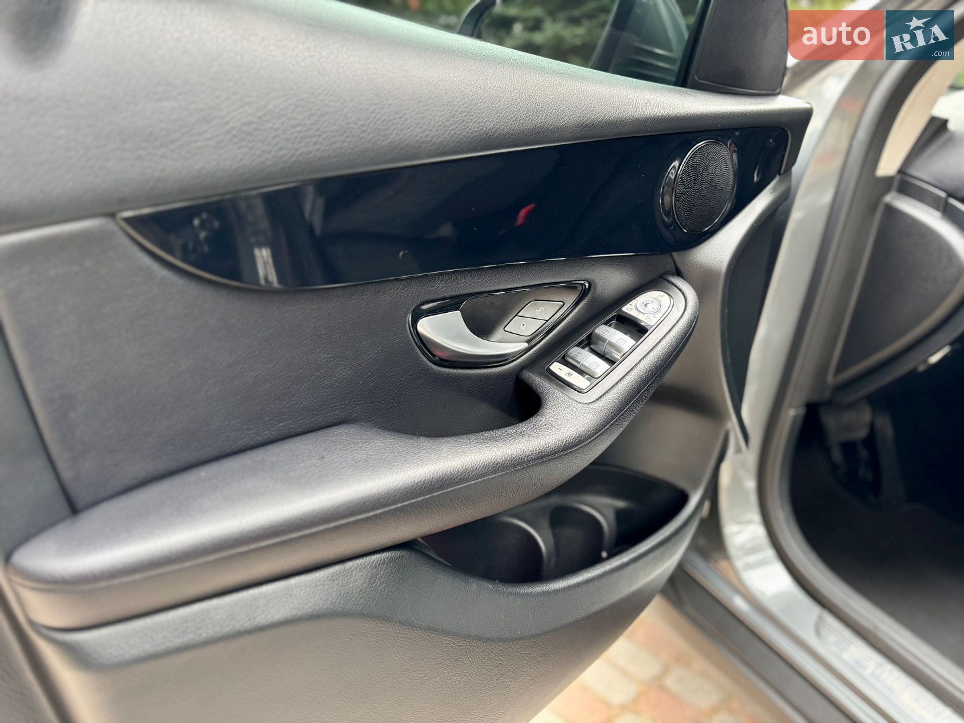 Mercedes-Benz GLC-Class 2017 VIN WDC2539051F265090 фото оголошення 5 з 27