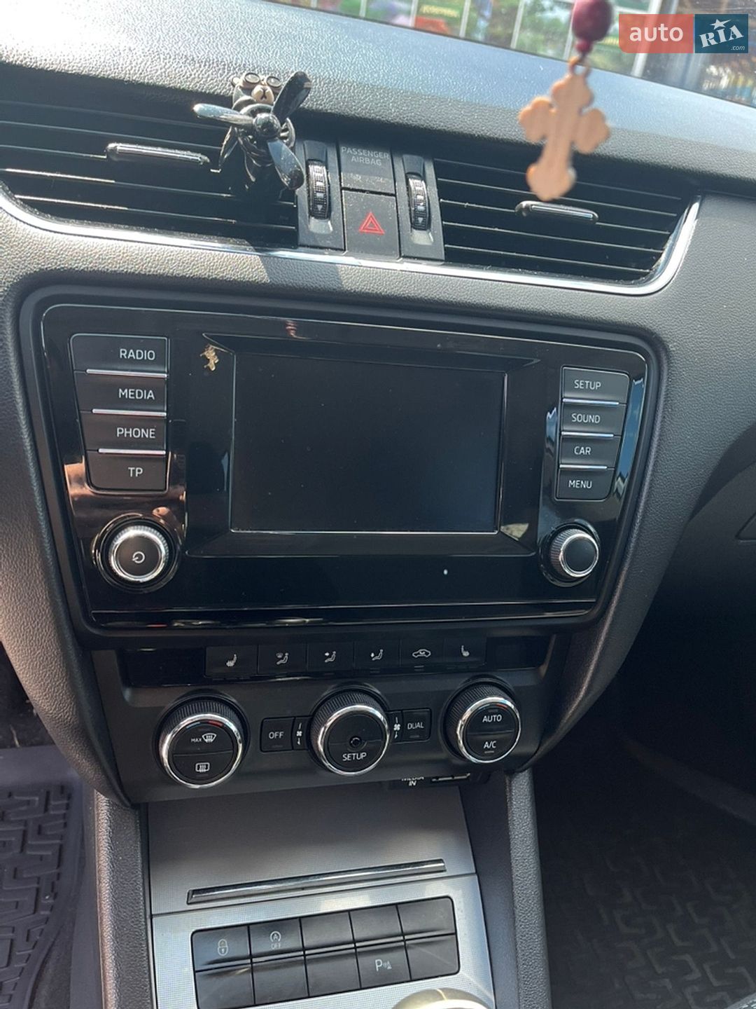 Skoda Octavia 2014 VIN TMBAG7NE2F0093058 фото оголошення 14 з 14