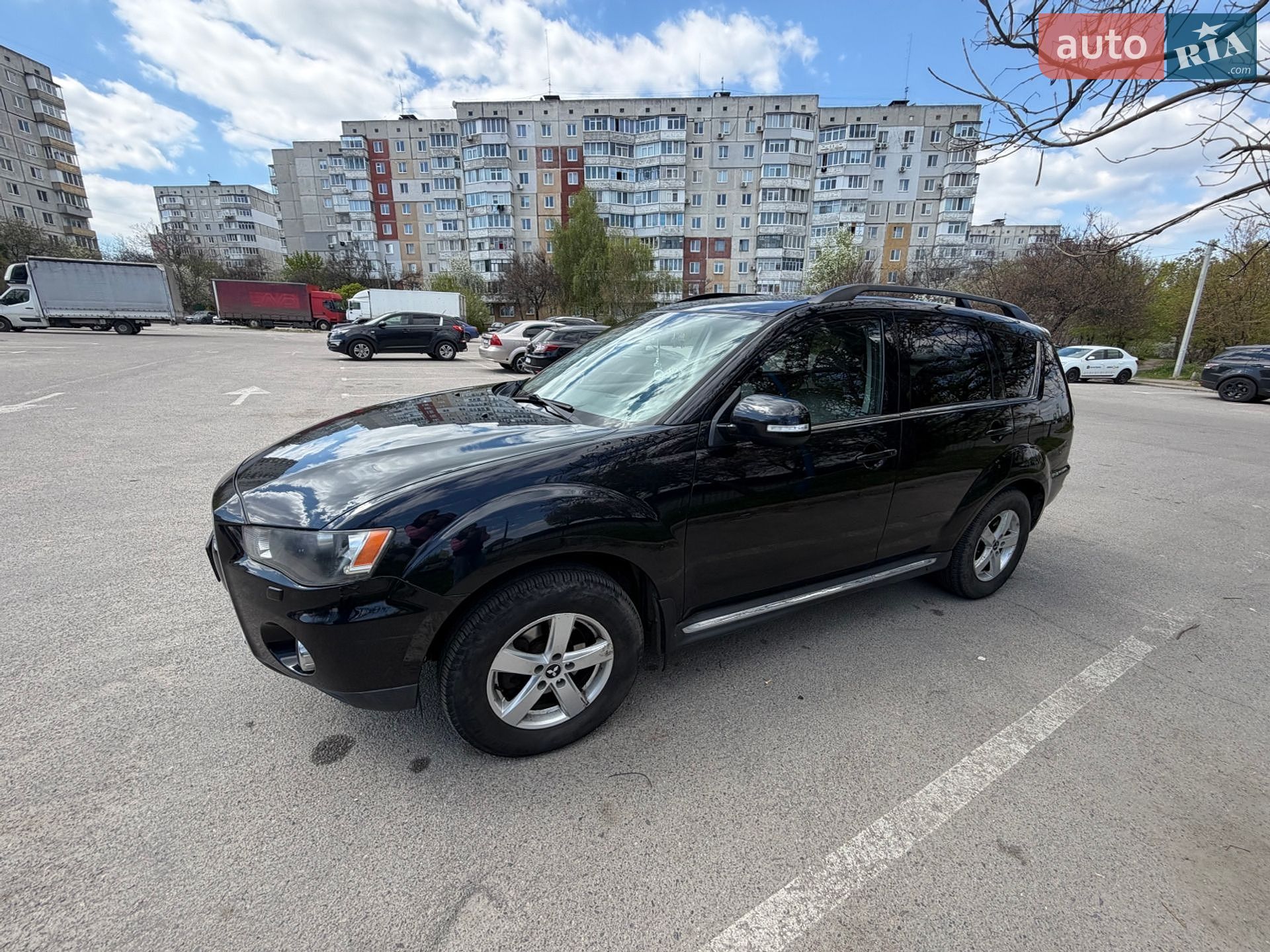 Mitsubishi Outlander XL 2011 VIN JMBXMCW7WBF014740 фото оголошення 12 з 14