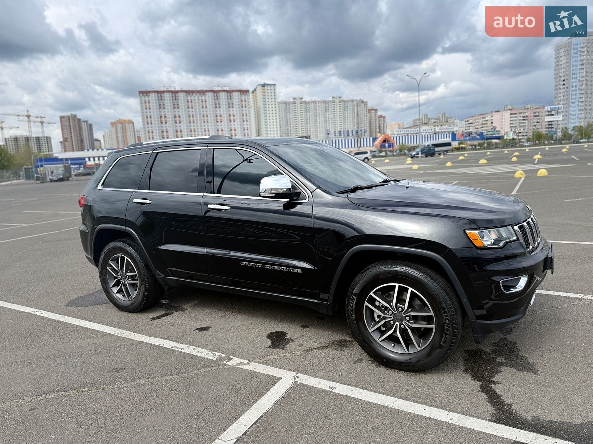 Jeep Grand Cherokee 2021 VIN 1C4RJFBG5MC665482 фото оголошення 7 з 47