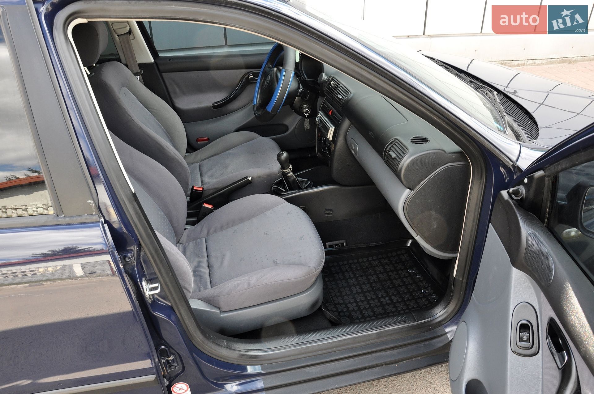 SEAT Toledo 2001 VIN VSSZZZ1MZ1B061949 фото оголошення 27 з 39