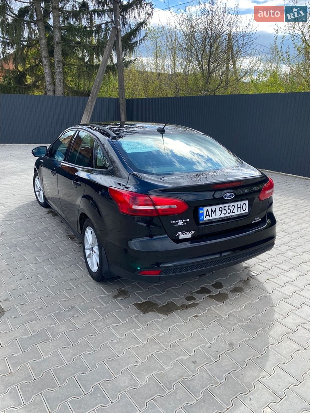 Ford Focus 2016 VIN 1FADP3F29GL379876 фото оголошення 6 з 19