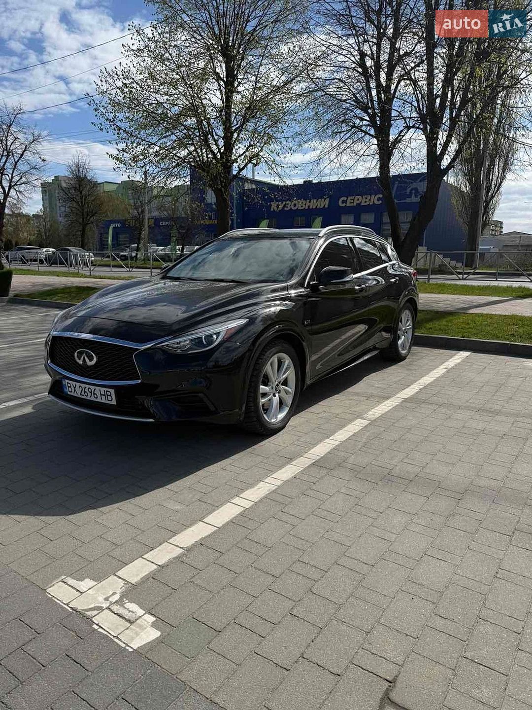 Infiniti QX30 2018 VIN SJKCH5CP3KA009894 фото оголошення 14 з 26
