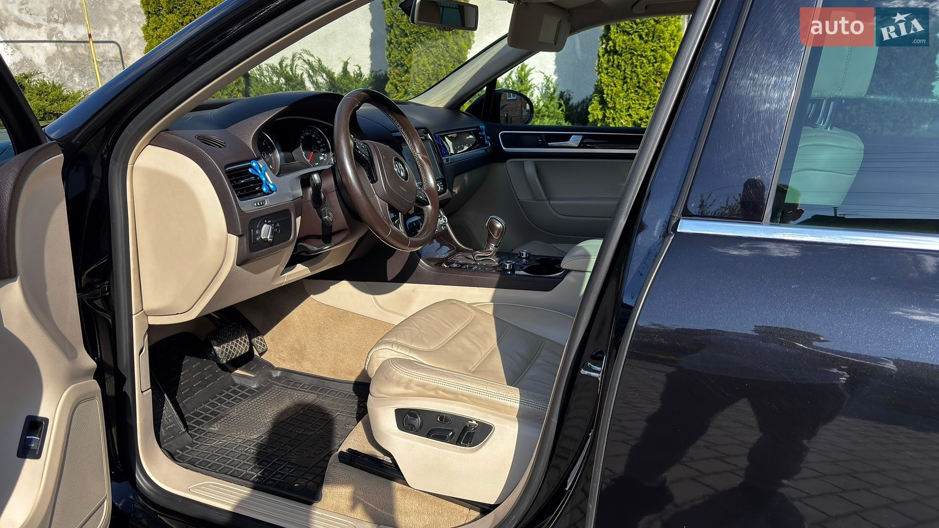 Volkswagen Touareg 2013 VIN WVGZZZ7PZED010157 фото оголошення 8 з 10