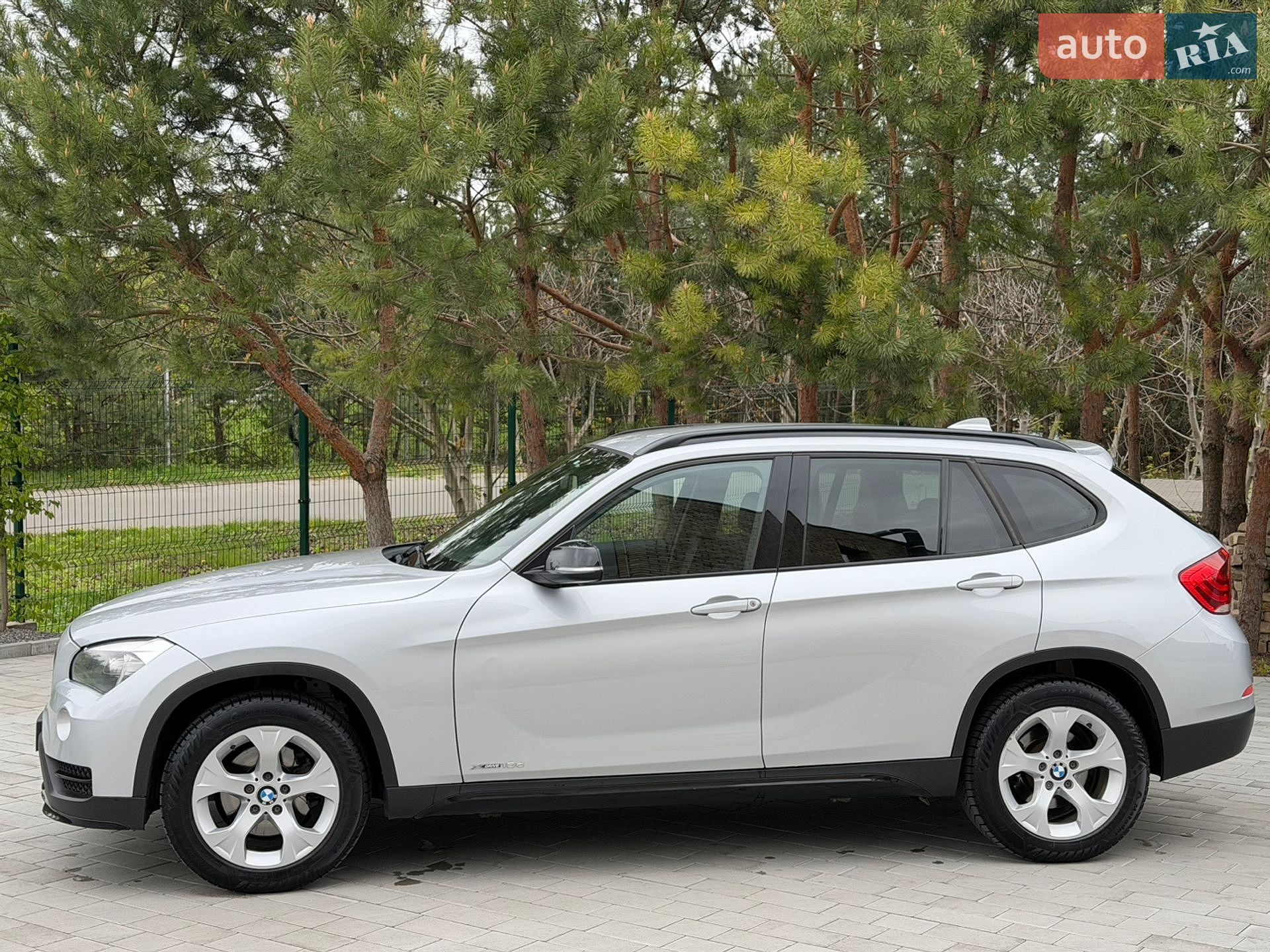 BMW X1 2014 VIN WBAVP71030V203389 фото оголошення 4 з 28