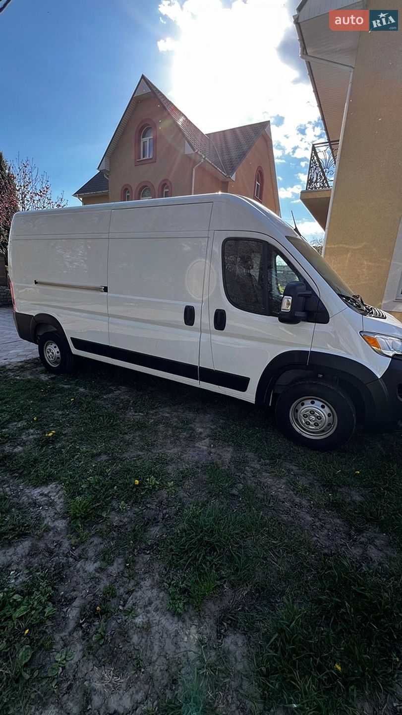 Ram Promaster 2023 VIN 3C6LRVDG0PE585324 фото оголошення 4 з 25