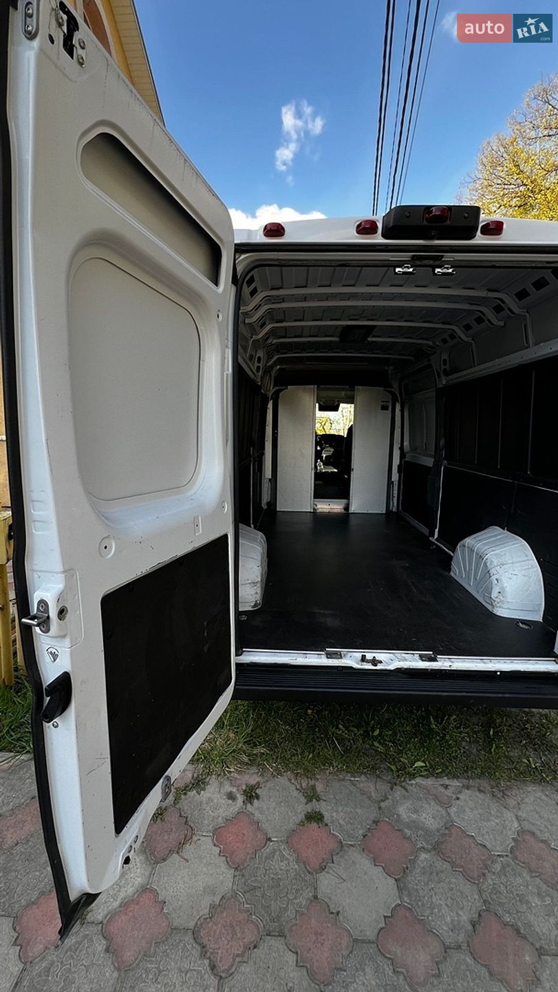 Ram Promaster 2023 VIN 3C6LRVDG0PE585324 фото оголошення 7 з 25