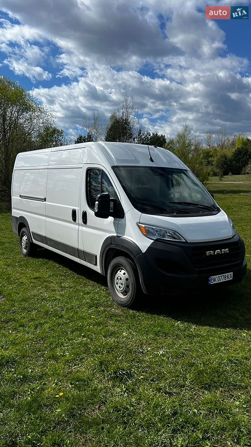 Ram Promaster 2023 VIN 3C6LRVDG0PE585324 фото оголошення 12 з 25