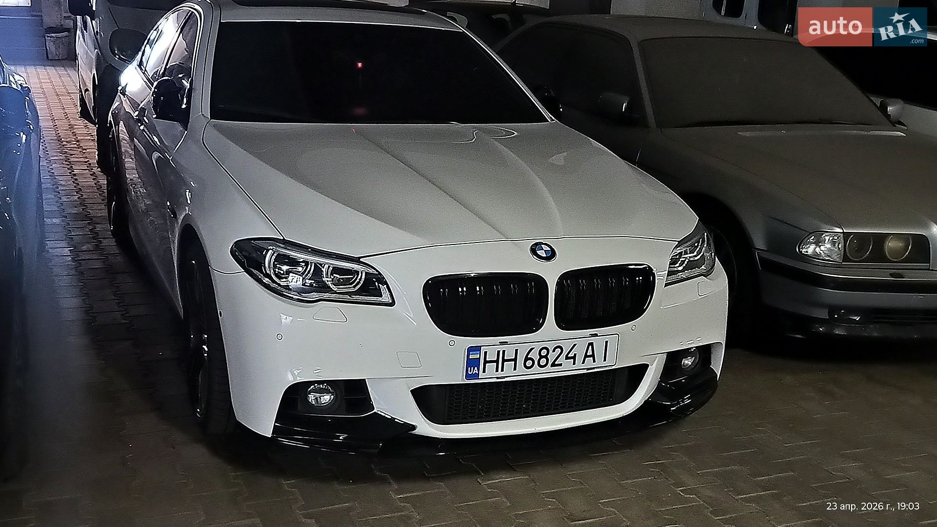 BMW 5 Series 2016 VIN WBAFV3C55GD687805 фото оголошення 28 з 75