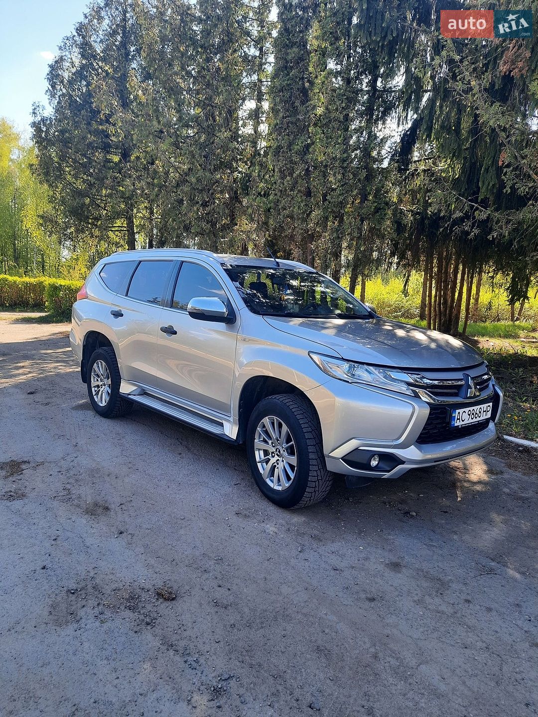 Mitsubishi Pajero Sport 2016 VIN MMCGJKS10GHZ00213 фото оголошення 2 з 15