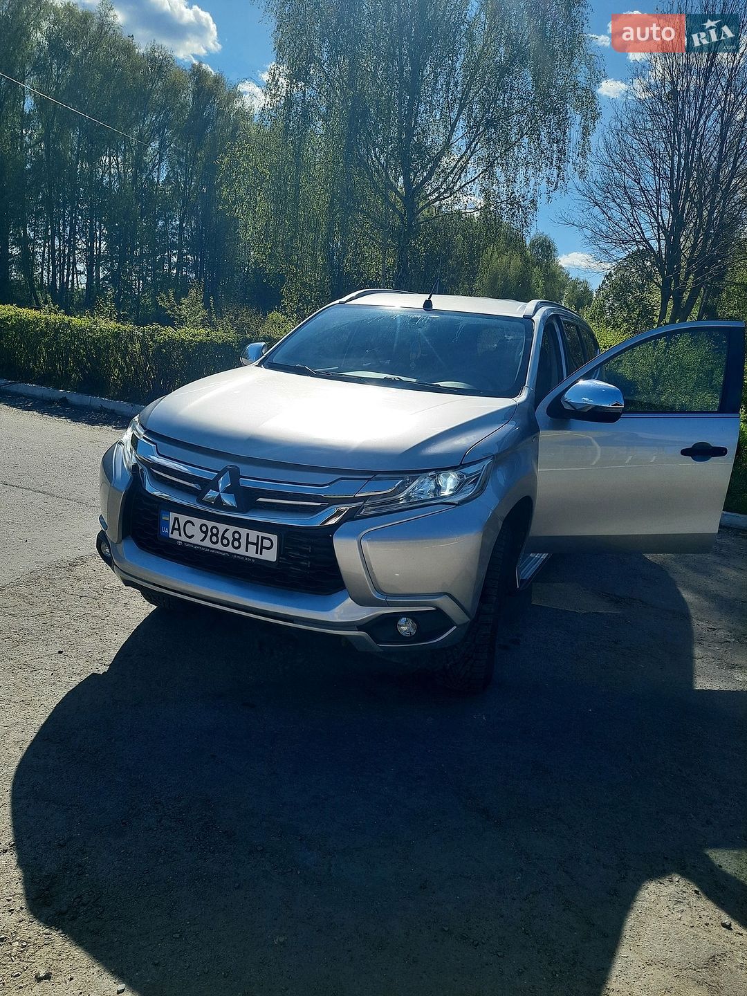 Mitsubishi Pajero Sport 2016 VIN MMCGJKS10GHZ00213 фото оголошення 11 з 15
