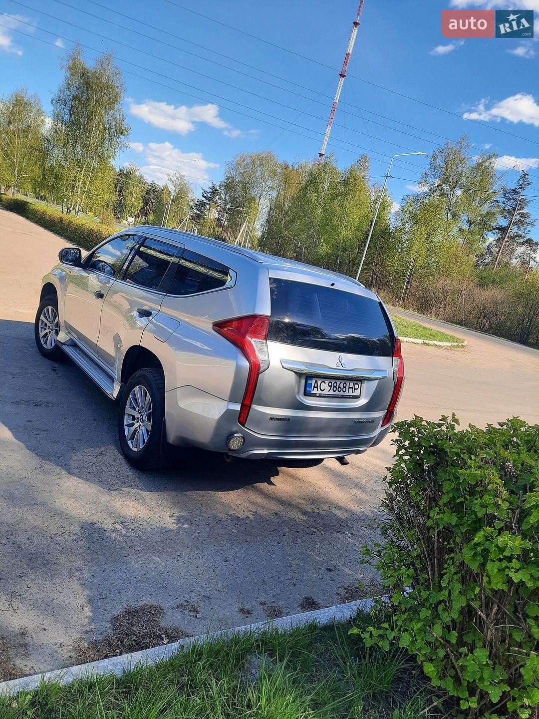 Mitsubishi Pajero Sport 2016 VIN MMCGJKS10GHZ00213 фото оголошення 15 з 15