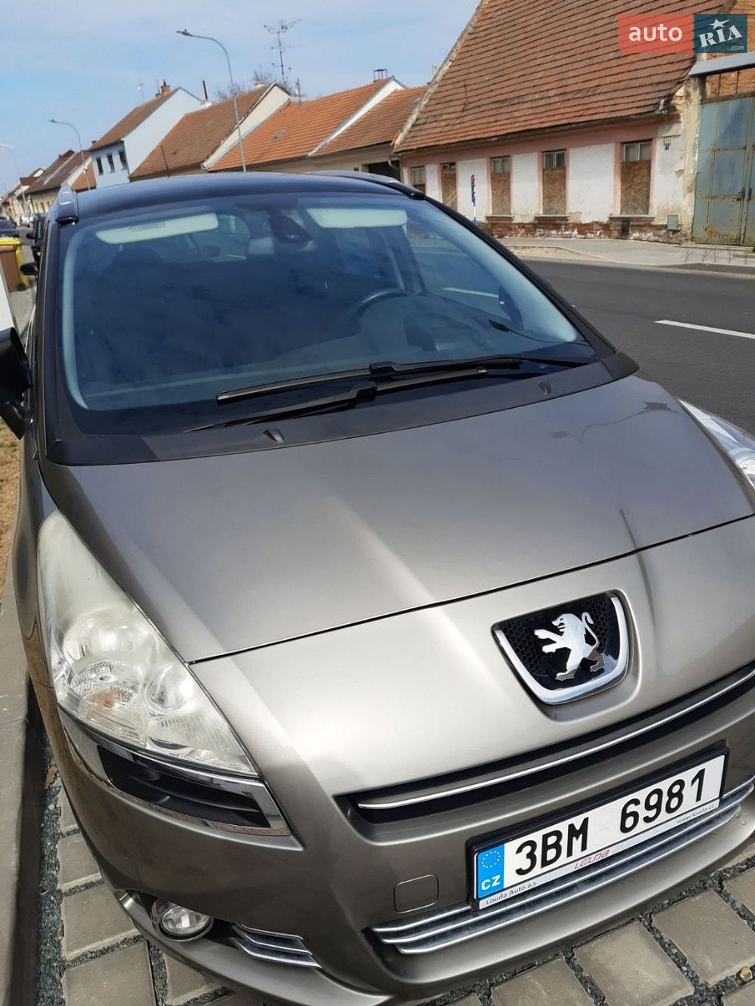 Peugeot 5008 2011 VIN VF30ARHE8BS210364 фото оголошення 5 з 17