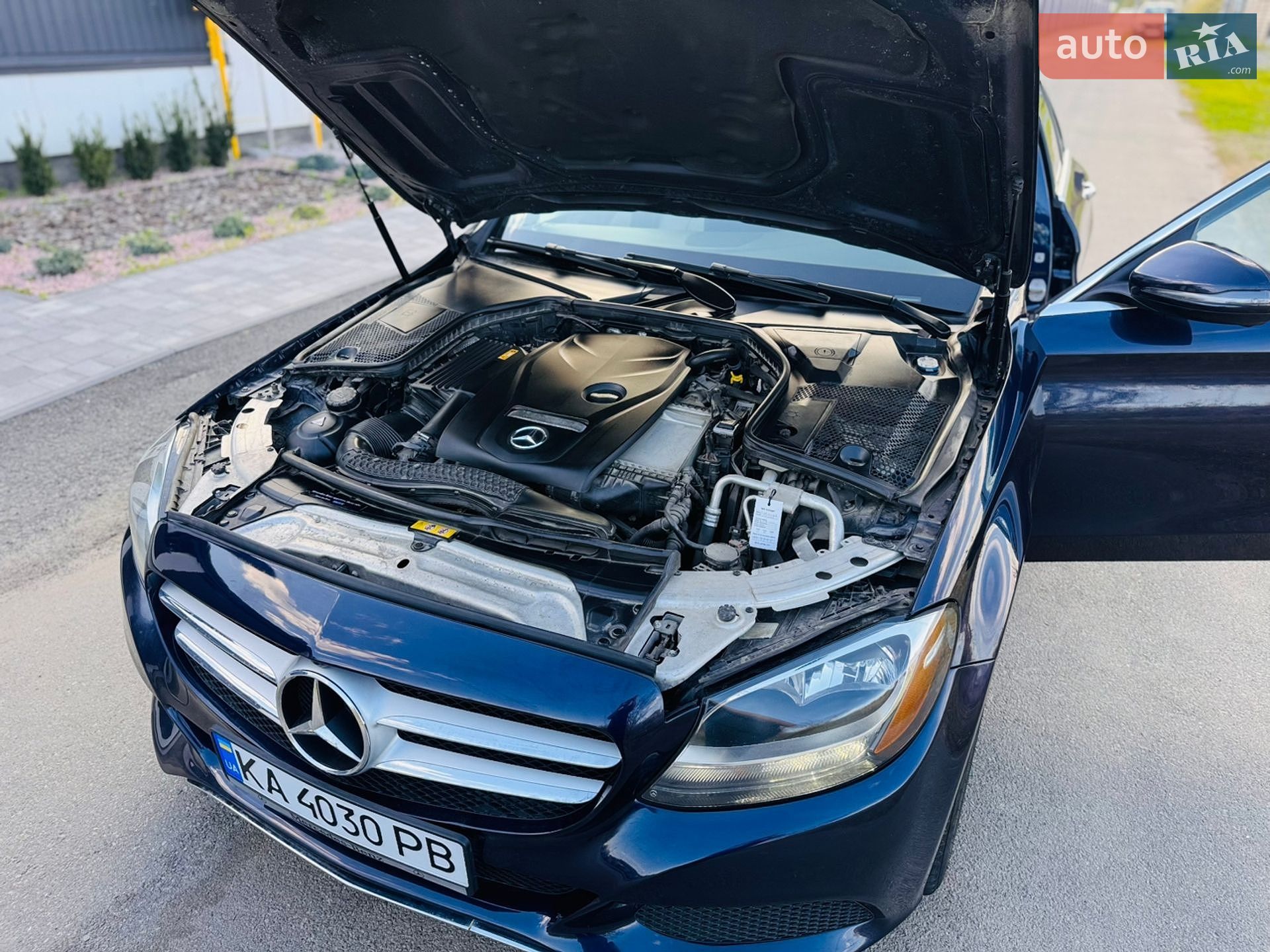 Mercedes-Benz C-Class 2016 VIN 55SWF4KB1HU195309 фото оголошення 26 з 34