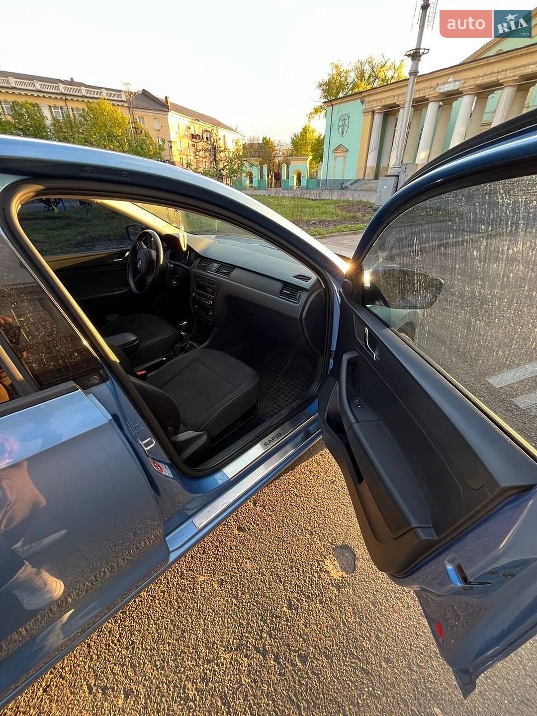 Skoda Rapid 2013 VIN TMBAN2NHXDB101878 фото оголошення 5 з 15