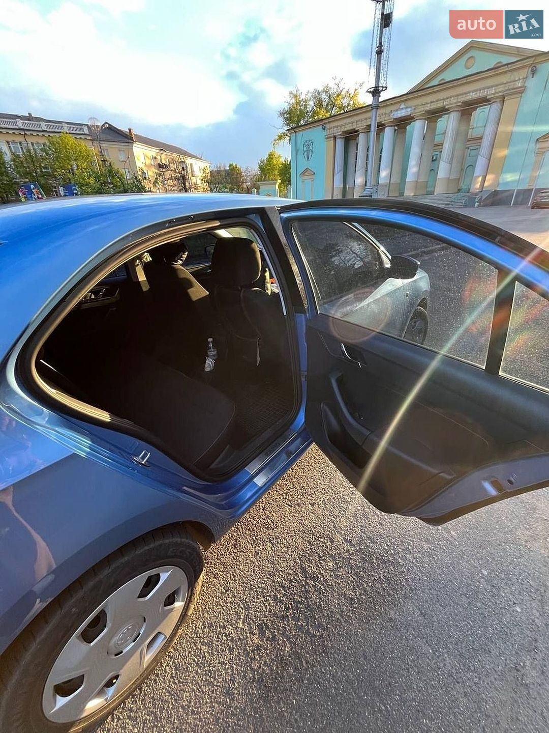 Skoda Rapid 2013 VIN TMBAN2NHXDB101878 фото оголошення 9 з 15