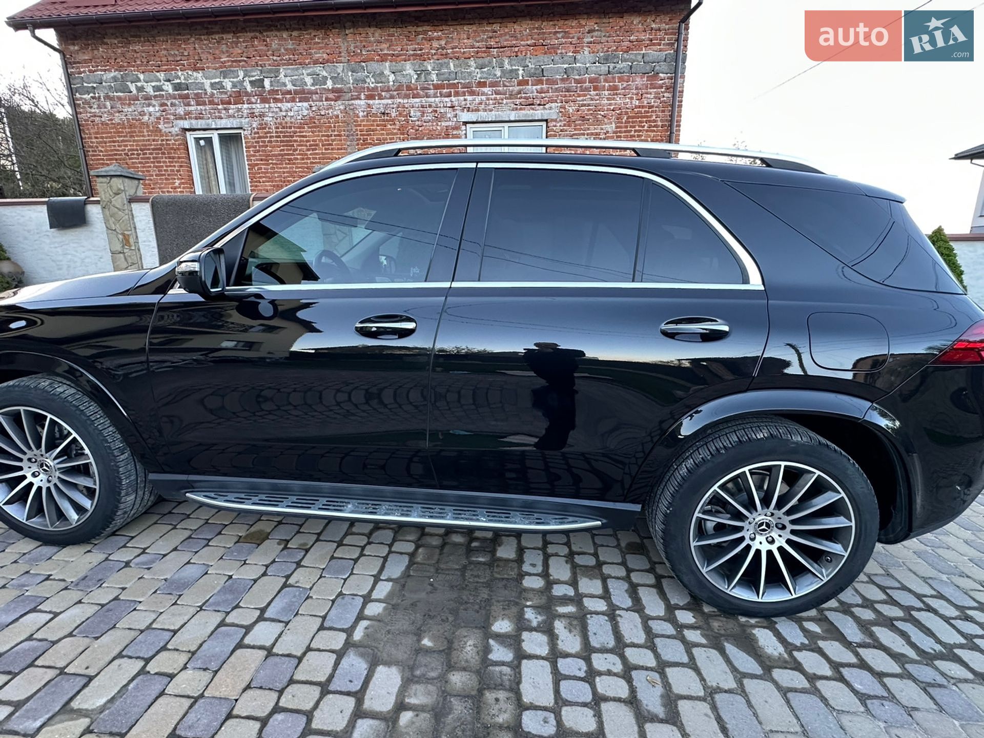 Mercedes-Benz GLE-Class 2023 VIN 4JGFB4GB7RB077447 фото оголошення 8 з 25