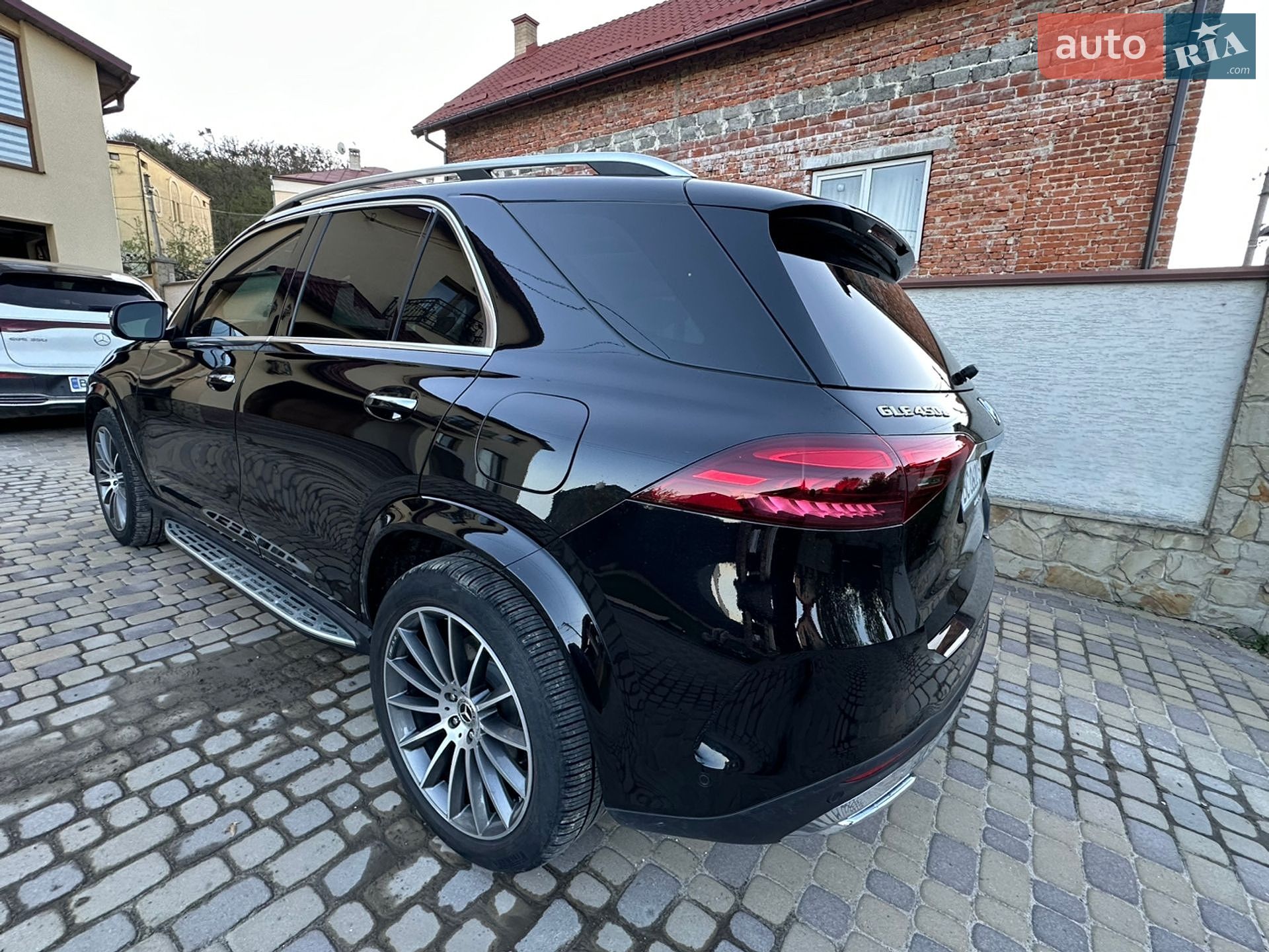 Mercedes-Benz GLE-Class 2023 VIN 4JGFB4GB7RB077447 фото оголошення 11 з 25