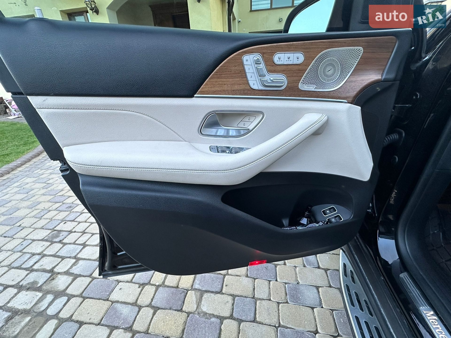 Mercedes-Benz GLE-Class 2023 VIN 4JGFB4GB7RB077447 фото оголошення 14 з 25