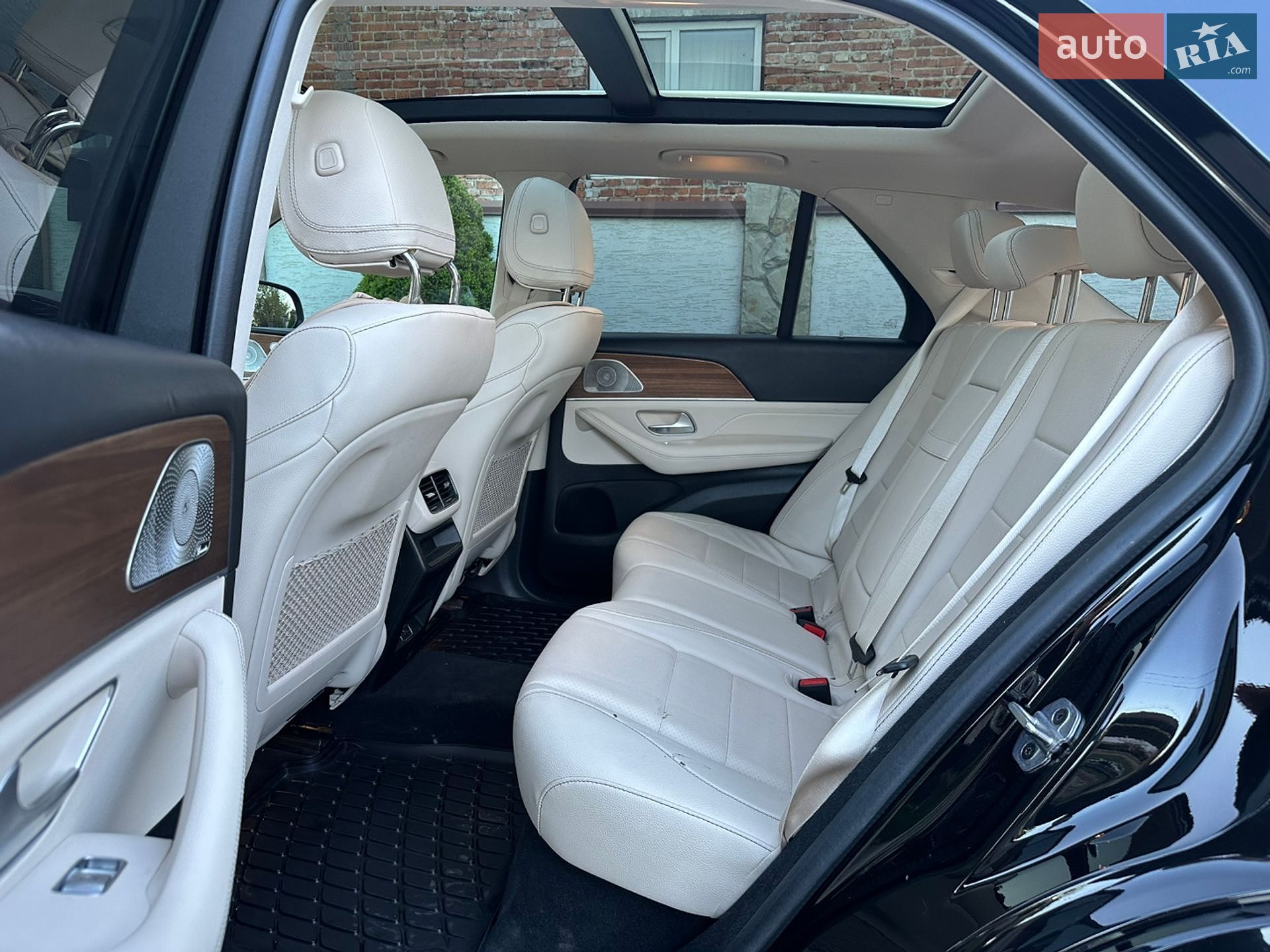 Mercedes-Benz GLE-Class 2023 VIN 4JGFB4GB7RB077447 фото оголошення 16 з 25