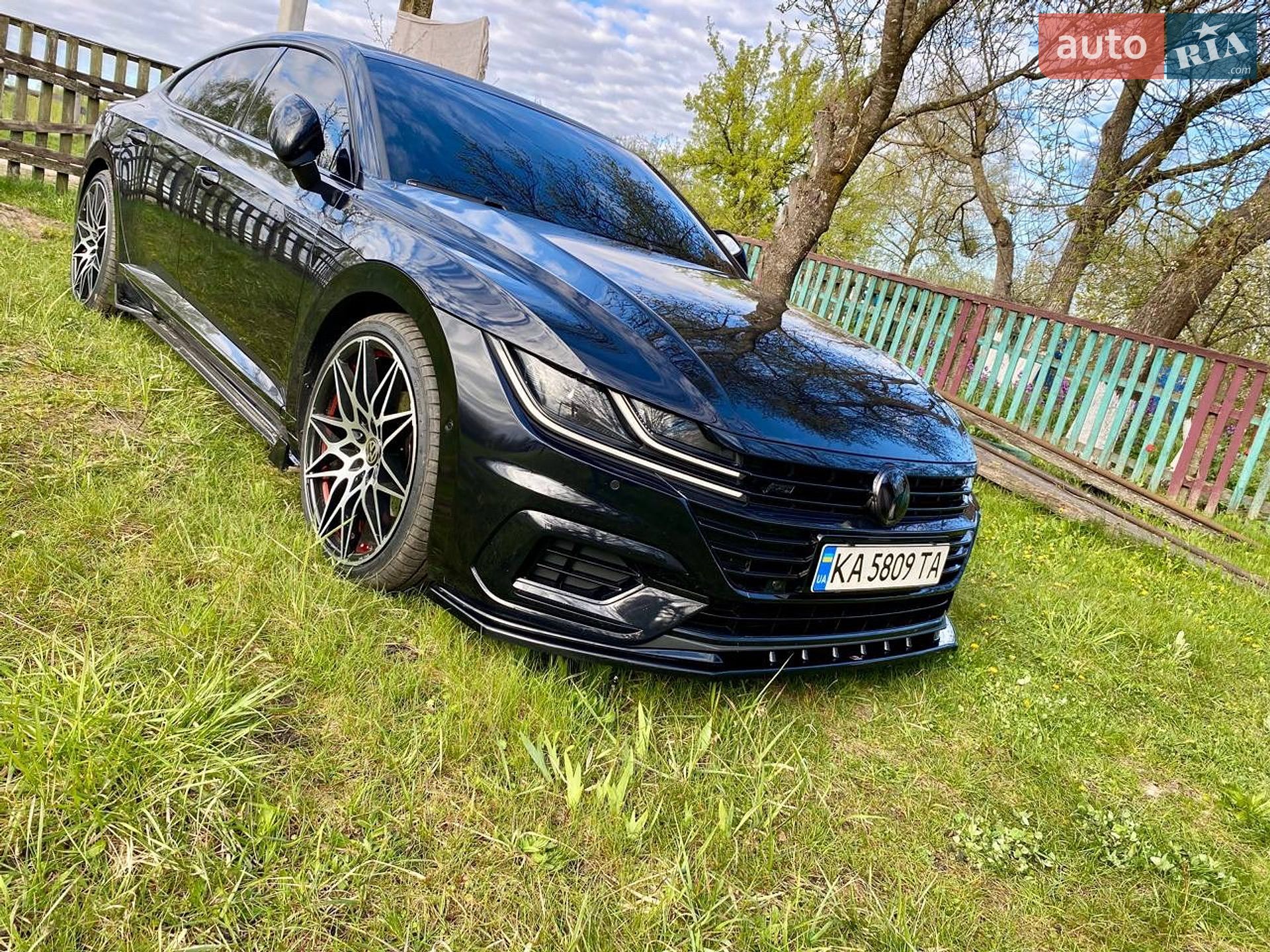 Volkswagen Arteon 2018 VIN WVWZZZ3HZJE532395 фото оголошення 7 з 30