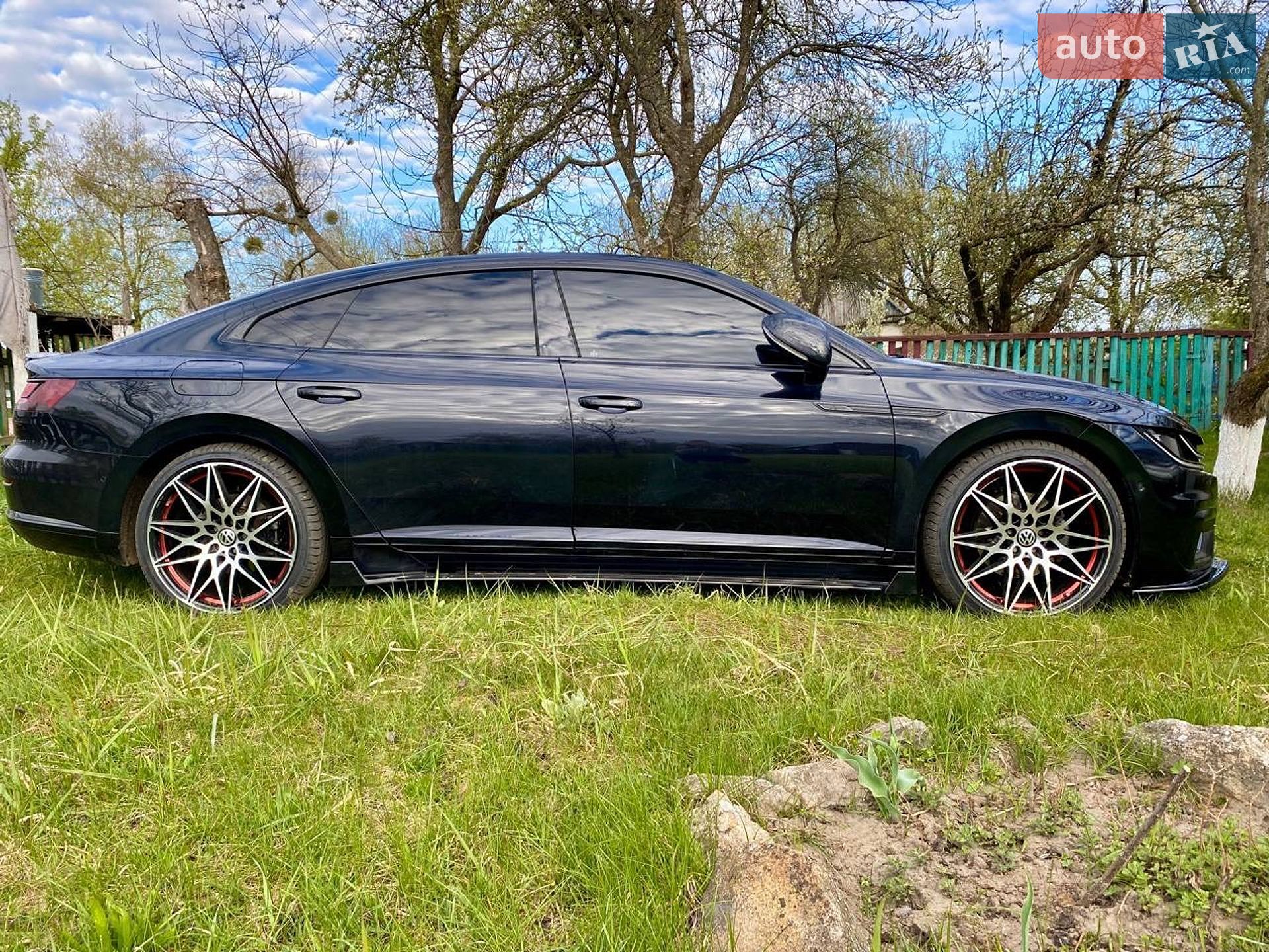 Volkswagen Arteon 2018 VIN WVWZZZ3HZJE532395 фото оголошення 14 з 30