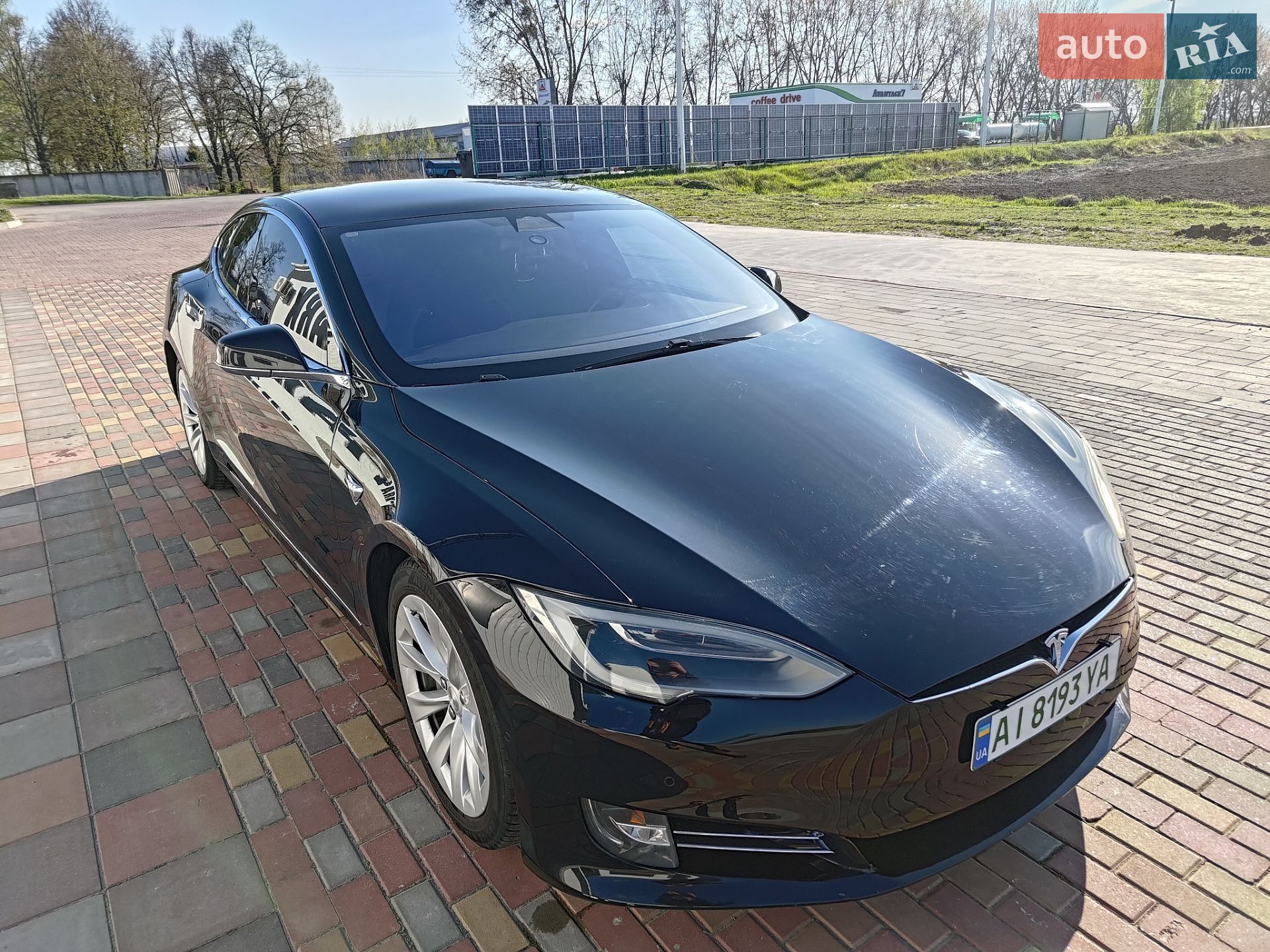 Tesla Model S 2017 VIN 5YJSA1E17HF232749 фото оголошення 4 з 20