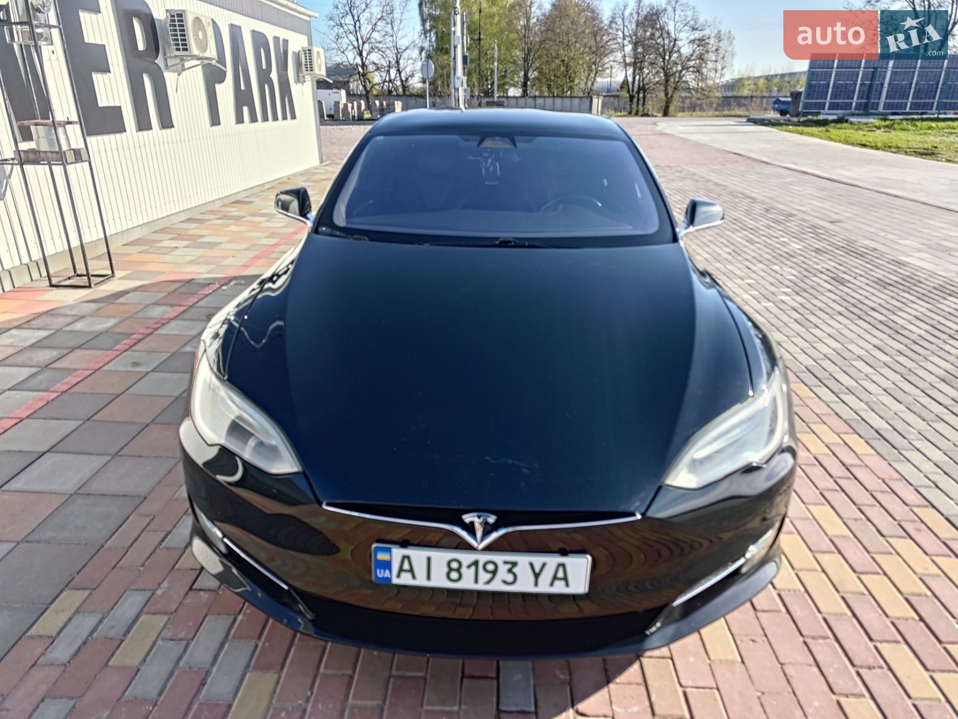 Tesla Model S 2017 VIN 5YJSA1E17HF232749 фото оголошення 9 з 20