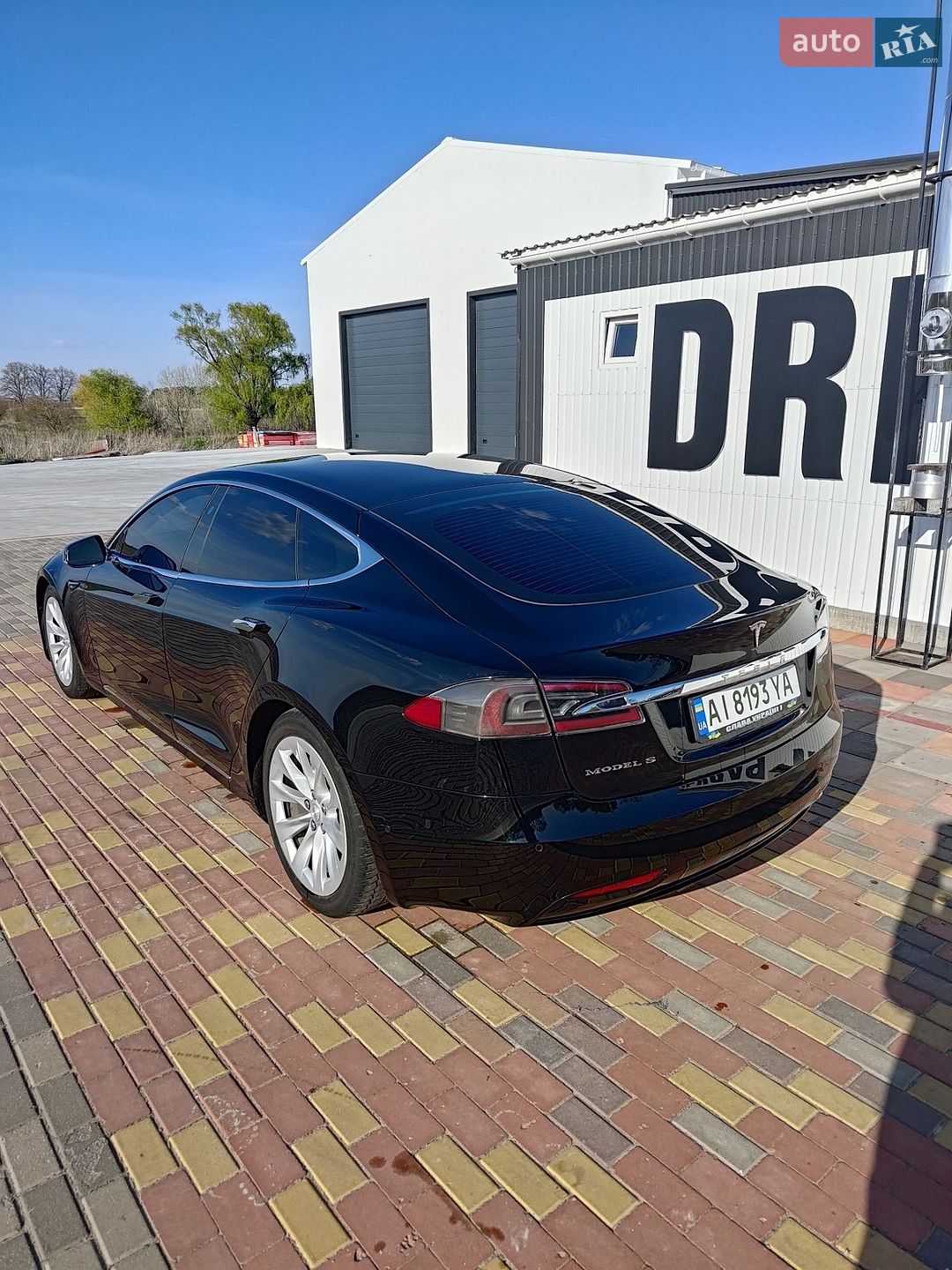 Tesla Model S 2017 VIN 5YJSA1E17HF232749 фото оголошення 17 з 20