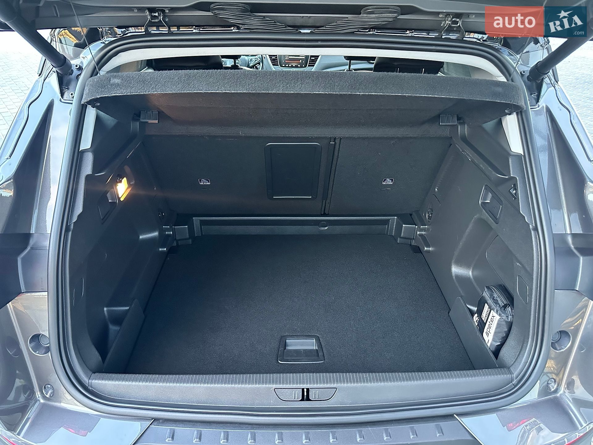 Opel Grandland X 2020 VIN W0VZJEHZ8LS252307 фото оголошення 18 з 88