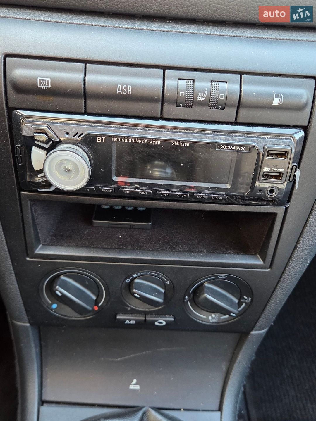Skoda Octavia 2002 VIN TMBCX21U712504346 фото оголошення 10 з 57