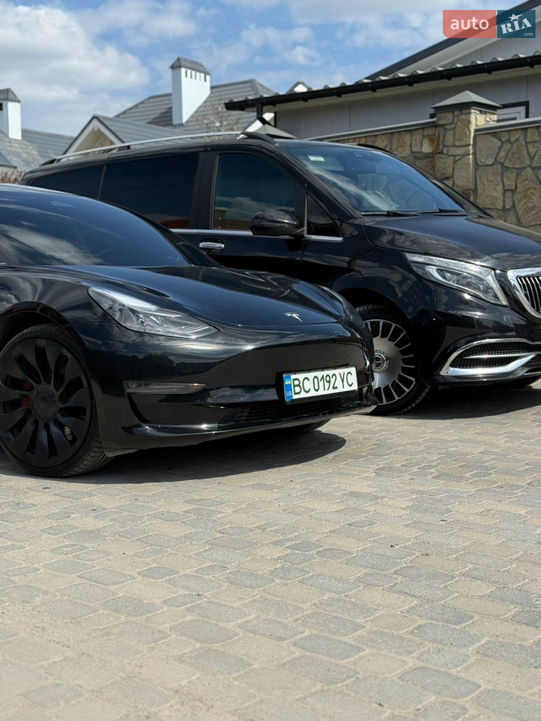 Tesla Model 3 2023 VIN 5YJ3E1EC3PF628122 фото оголошення 11 з 61